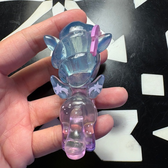 tokidoki Mystic Unicorno MYSTIC ANDROMEDA *Chaser* - Picture 2 of 6